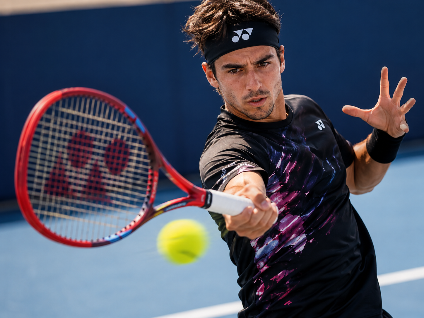 Yonex VCORE: кому подойдет эта ракетка